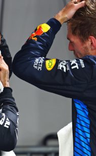 Luyendyk: Verstappen Thrives Without Mental Coaching, Unlike Hamilton