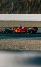 F1을 위한 해밀턴의 비전: V10 엔진 재검토 사례
