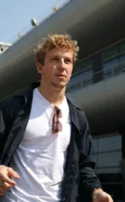 Why is Lawson struggling in F1 at RedBull? By Peter Windsor