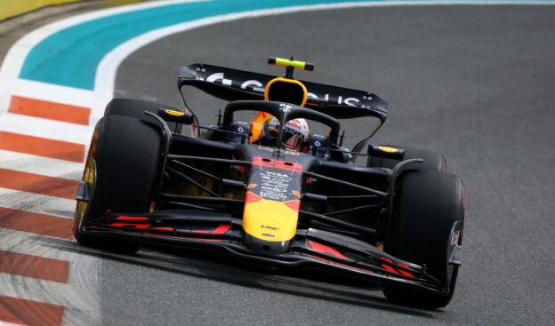 F1 Insights: Verstappen Speaks Out in Support of Struggling Tsunoda 1 F1 Insights: Verstappen Speaks Out in Support of Struggling Tsunoda