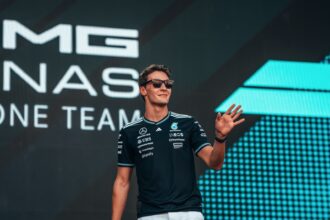 Incertidumbre contractual para Russell: ¿Qué está en juego en Canadá?