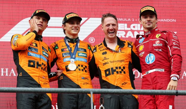 Piastri's Mindset Superiority over Norris: Doornbos Compares McLaren Drivers
