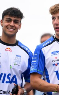 Lindblad and Lawson go viral flying economy from Spa