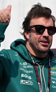 Alonso says Aston Martin has finally killed the vibrations