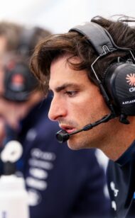 Vowles vows to keep Sainz as Audi rumours resurface