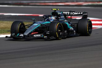 L'affermazione di Wolff sul suo motore "più potente" alimenta la polemica con la FIA.