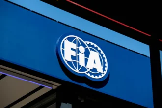 FIA scherpt de regels voor 2027 aan. F1 Regels in de harde aanpak van grote fabrikanten