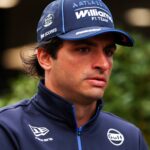 Sainz says Williams can no longer fight Aston Martin